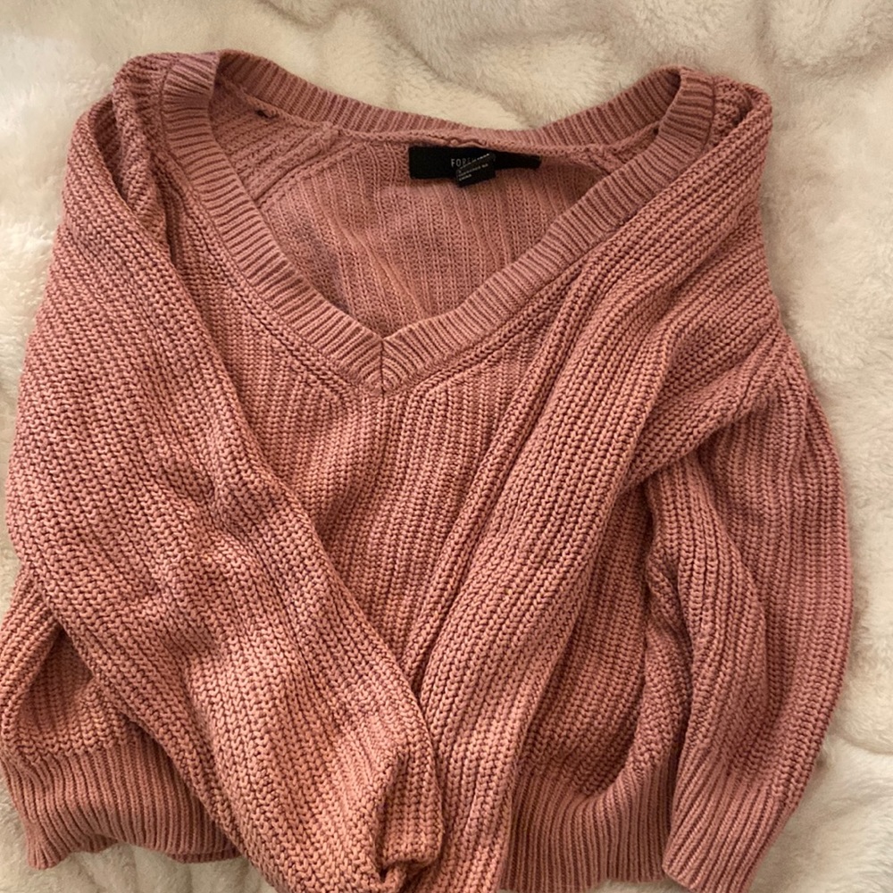 Forever 21 cropped long sleeve pink sweater